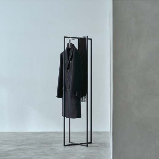 【KUROSHIRO】COAT STAND X