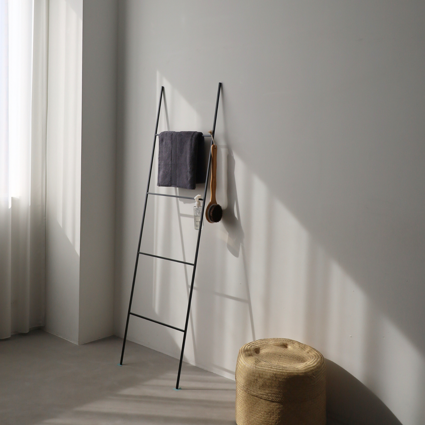 【KUROSHIRO】LADDER