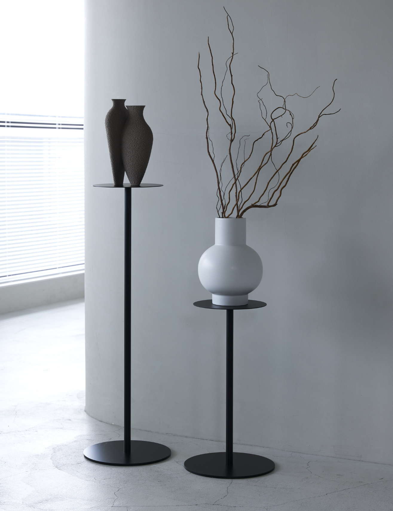 KUROSHIRO】SLIM TABLE LOW KUROSHIRO】SLIM TABLE LOW