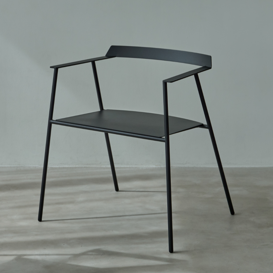 KUROSHIRO】STEEL CHAIR KUROSHIRO】STEEL CHAIR