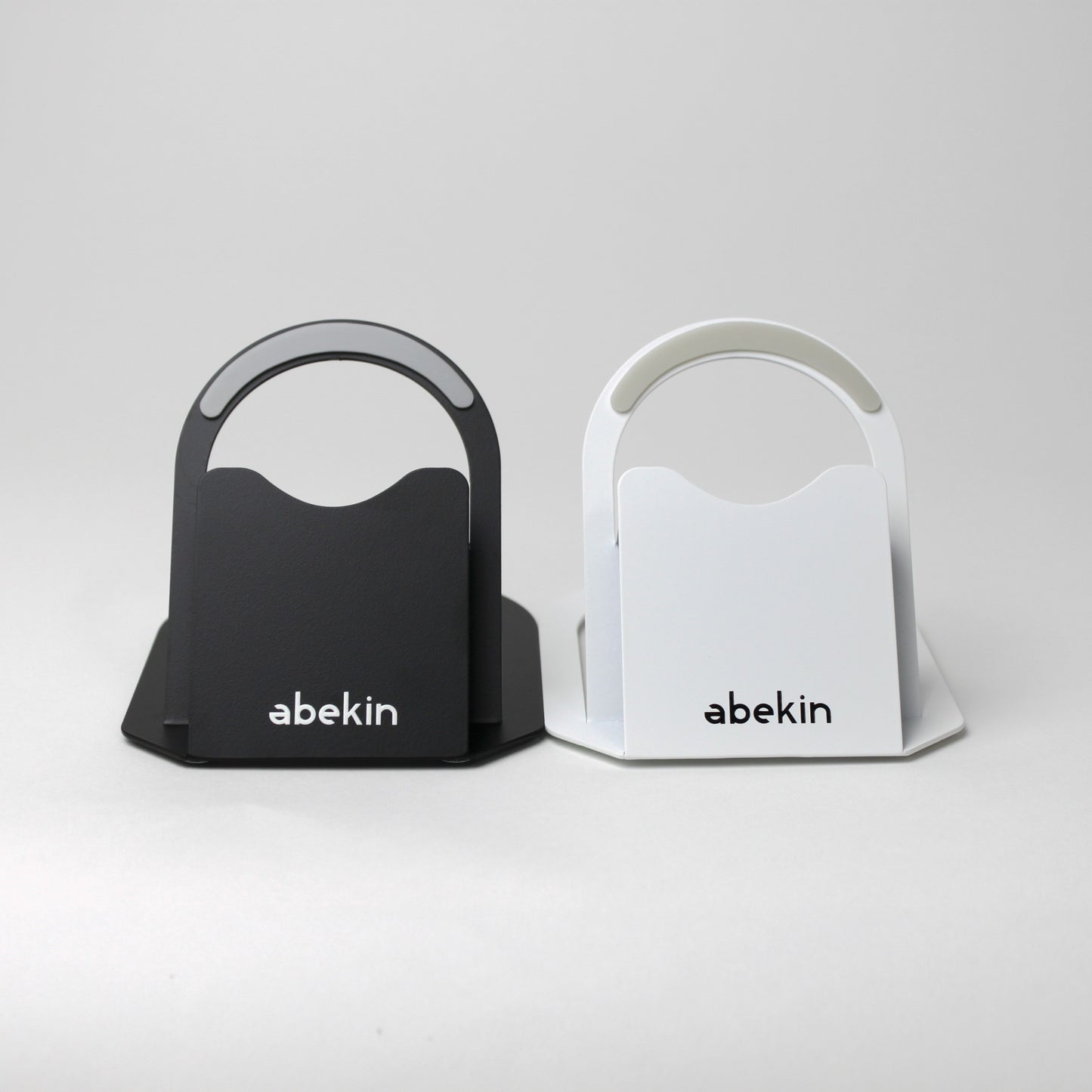 【KUROSHIRO】SMART PHONE STAND(BLACK・WHITE)