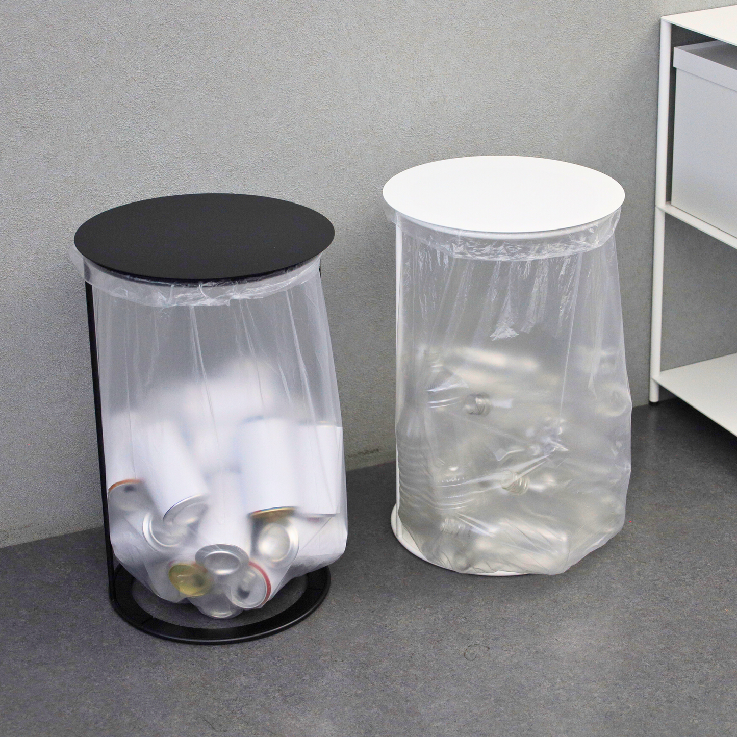 【KUROSHIRO】PLASTIC BAG HOLDER