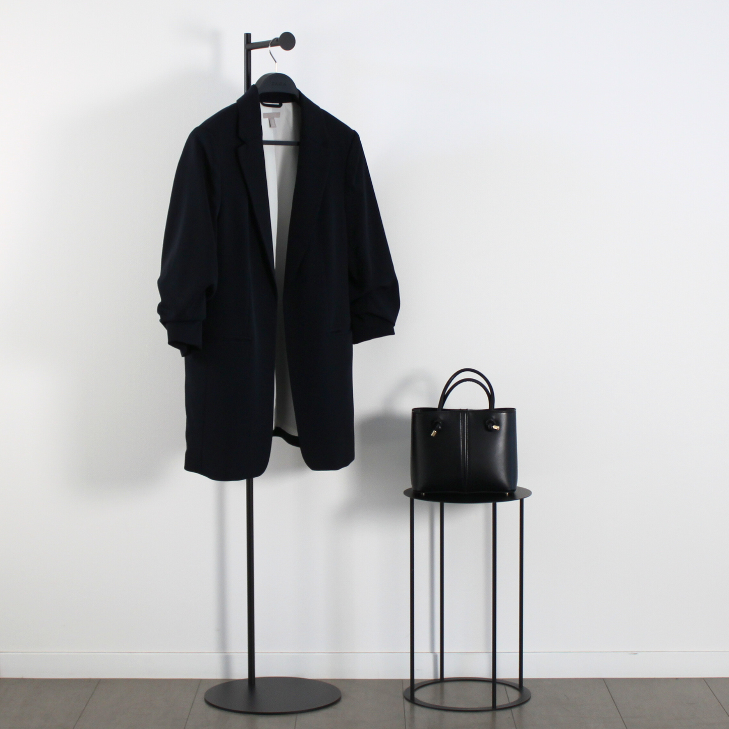 【KUROSHIRO】Coat stand L