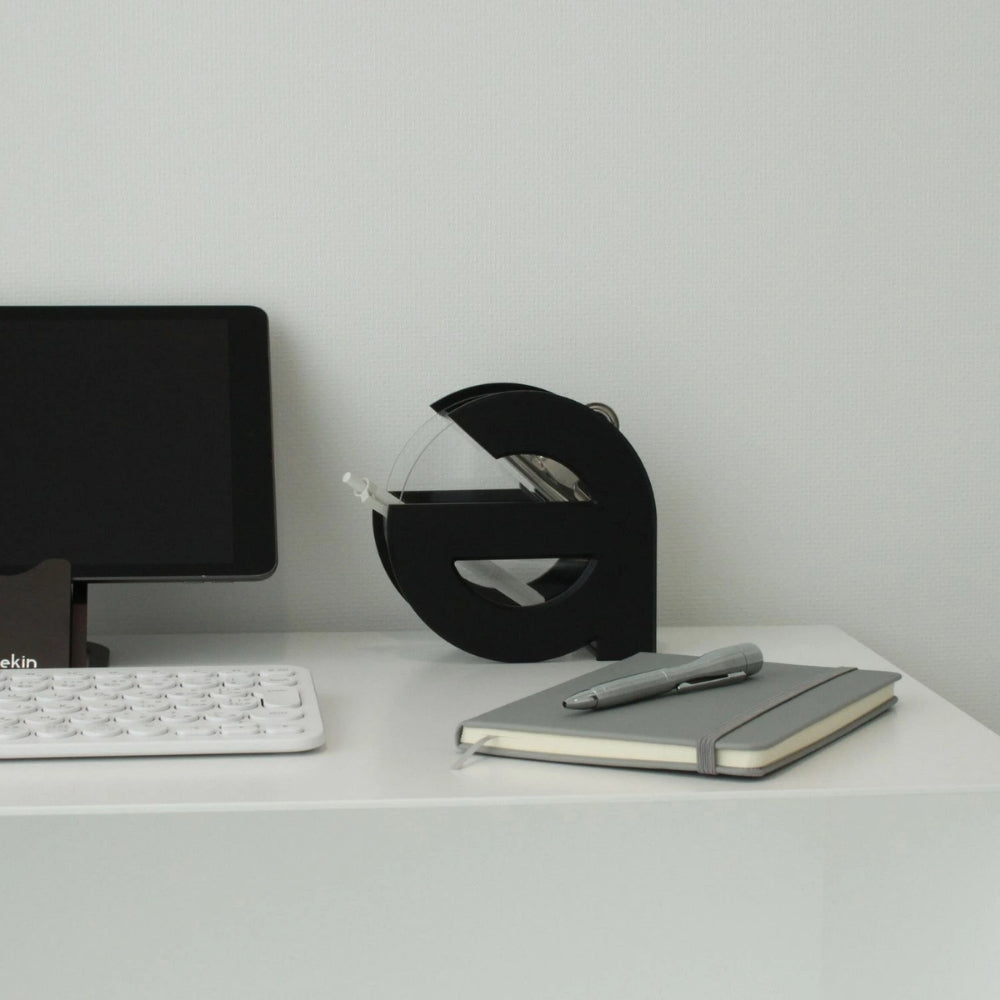 DESK ORGANIZER (a)