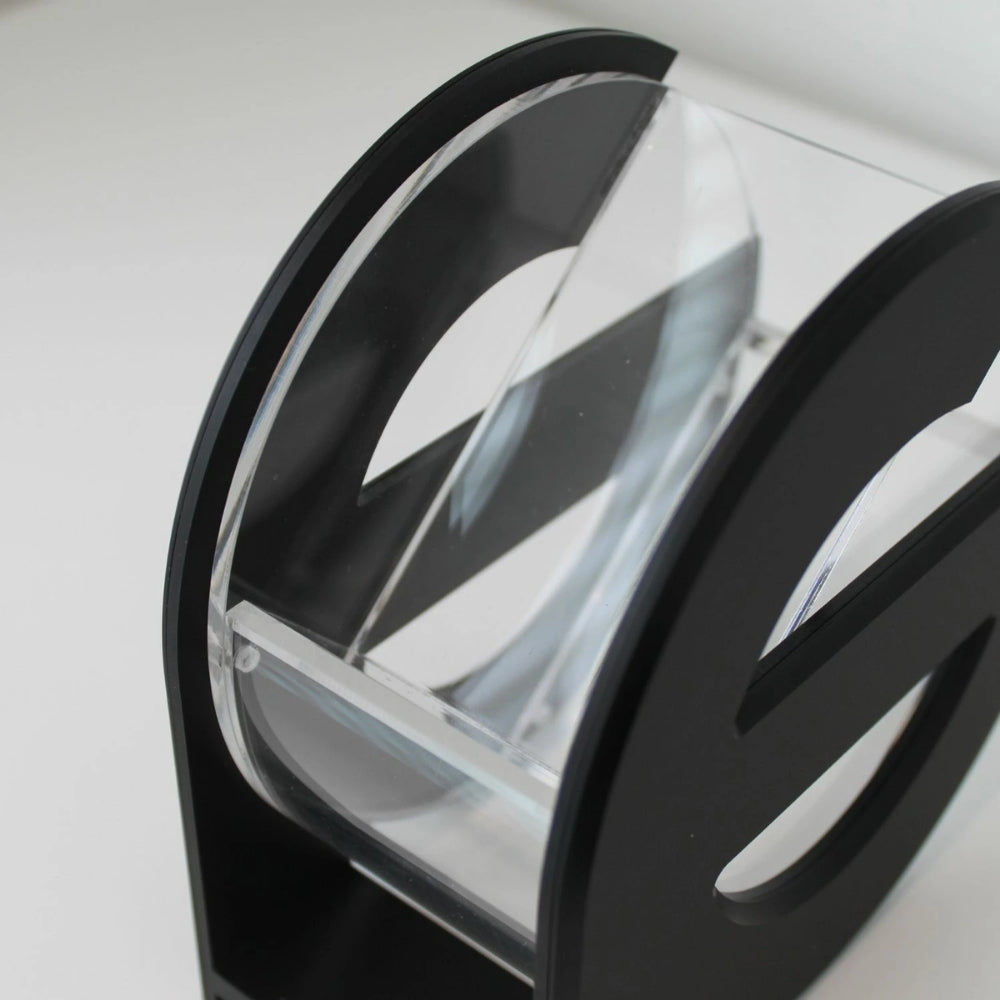 DESK ORGANIZER (a)