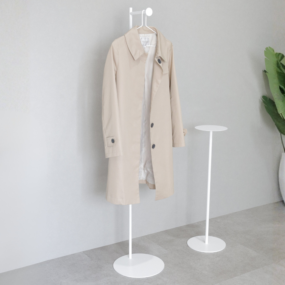 KUROSHIRO コートスタンドF ホワイト Amazon.co.jp: KUROSHIRO コートスタンド Fタイプ スリム 高さ145cm 燕