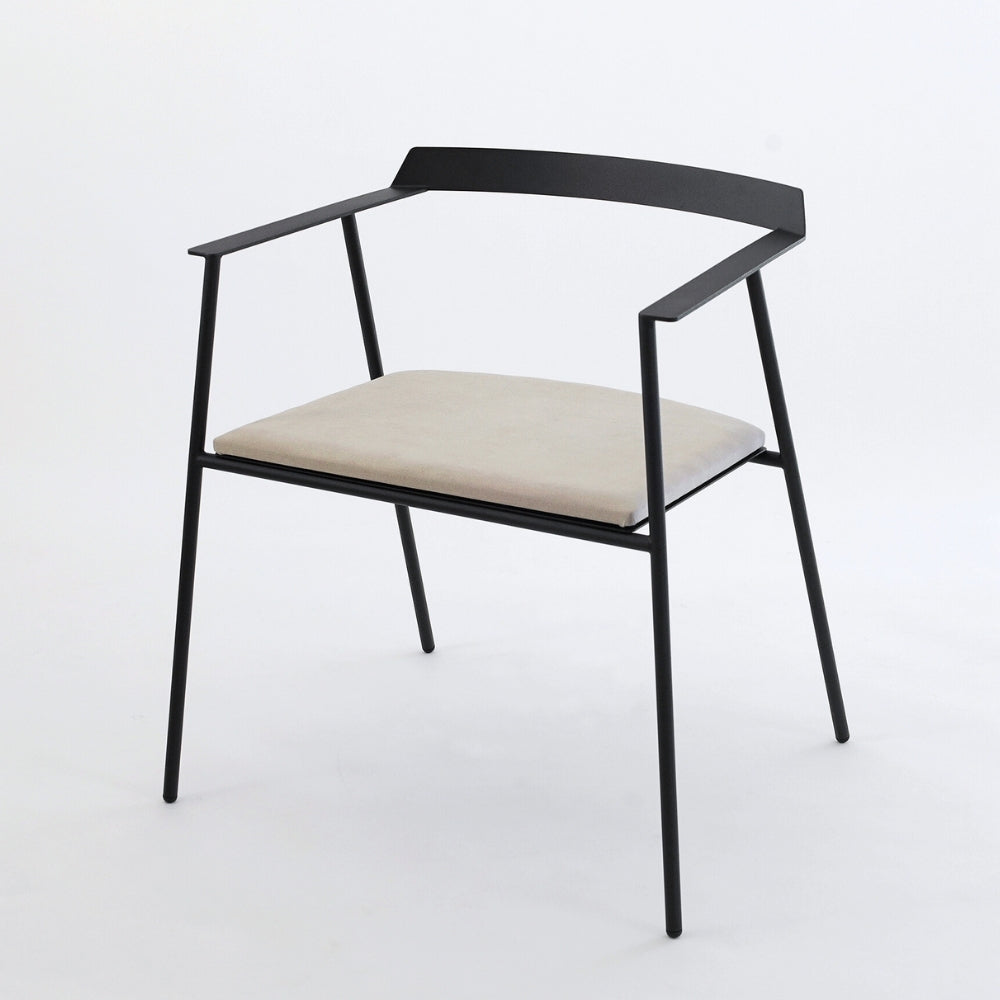 【KUROSHIRO】SUEDE CUSHION