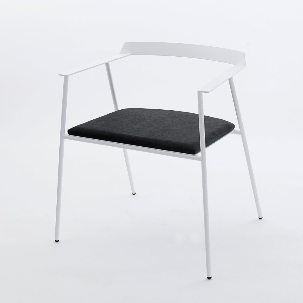 【KUROSHIRO】SUEDE CUSHION