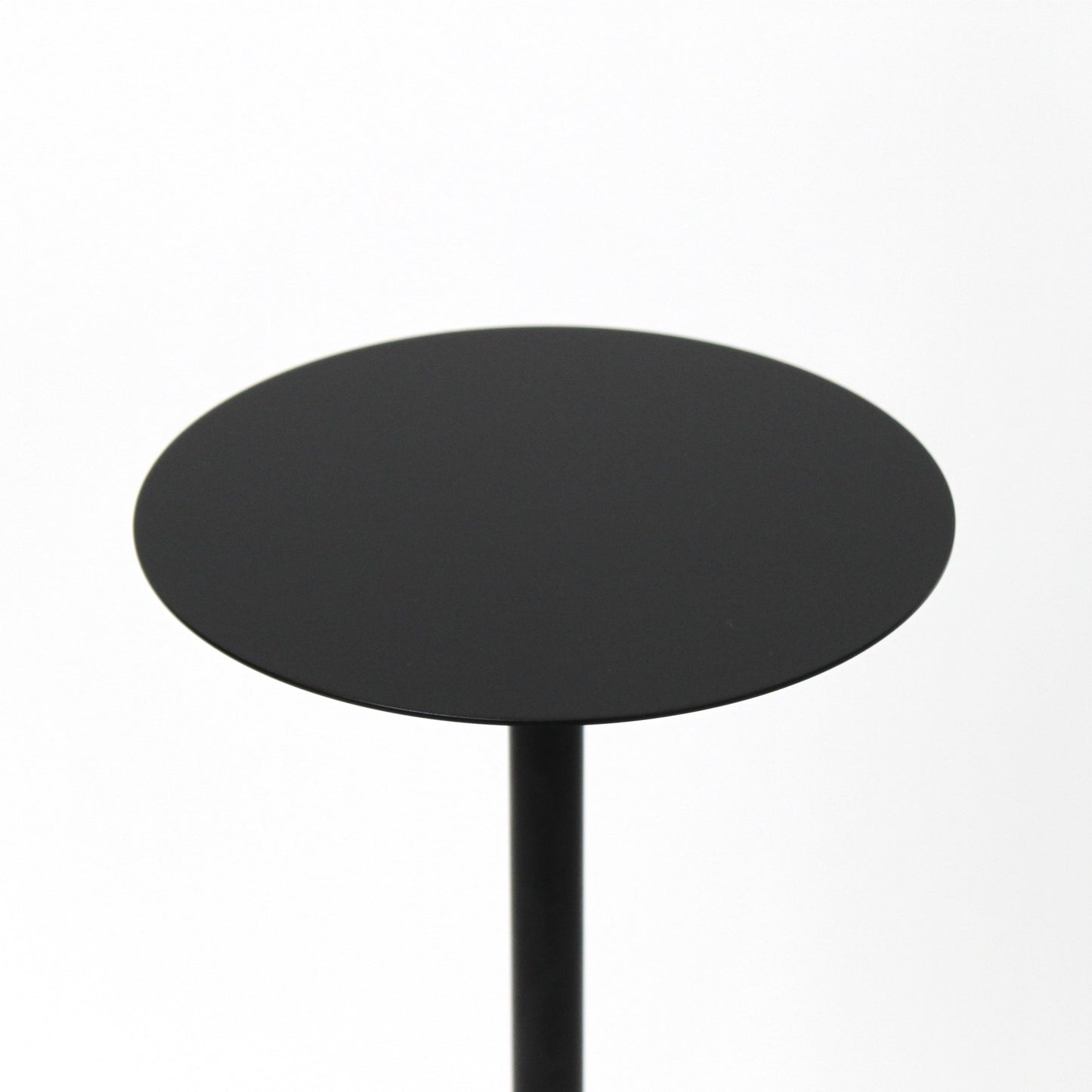 【KUROSHIRO】SLIM TABLE（CIRCLE/BLACK・WHITE・BEIGE）